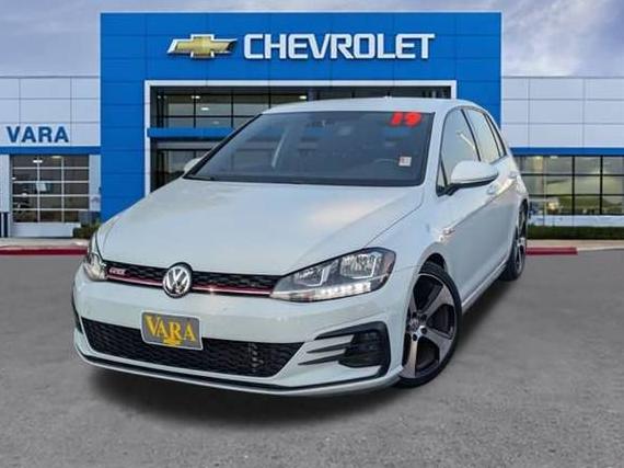VOLKSWAGEN GOLF GTI 2019 3VW6T7AU7KM030072 image